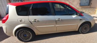 Renault Grand Scenic 2008