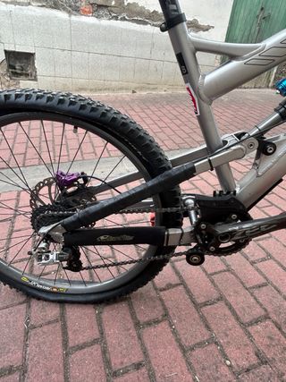 Canyon Torque Freeride/Descenso