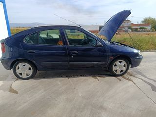 Renault Megane 1999