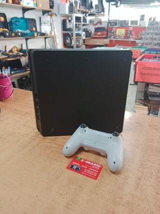 CONSOLA SONY PS4 SLIM 500GB 12.52 CON CABLES Y MAN