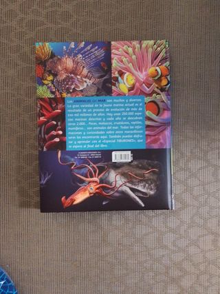 Libro sobre el oceano y sus animales