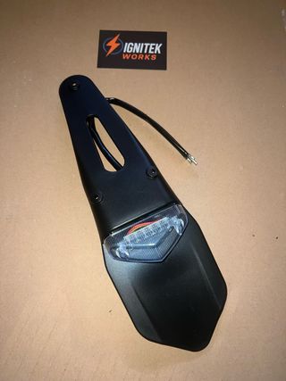 Portamatriculas corto Nuevo.