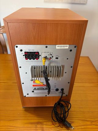 Subwoofer Activo JBL SCS-188 100W