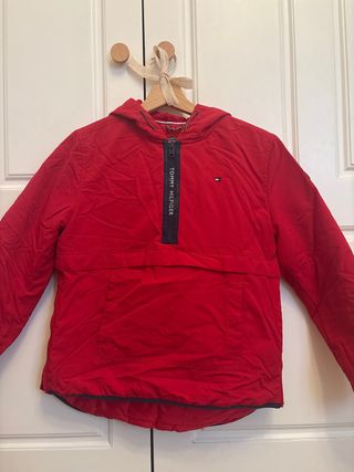 Cazadora Tommy Hilfiger Roja Canguro 1,52