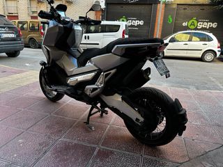 Honda X-ADV 750