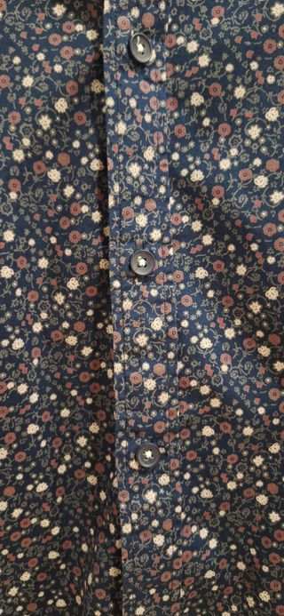 Camisa Zara Man flores Talla L.