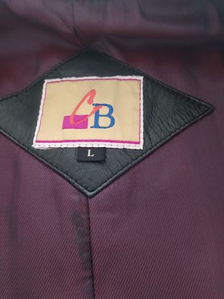 Gabardina de piel ovina, negra, talla L
