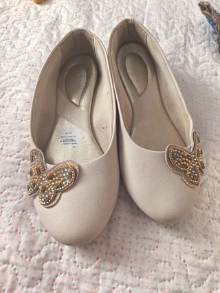 Disfraz de Reina Medieval con corona  zapatos 31