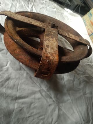 Polea de pozo antigua