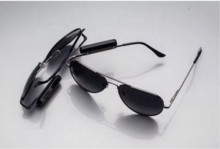 Gafas de sol piloto retro con auriculares