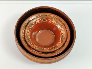 Fuentes hondas. Cerámica de Portillo y de autor.