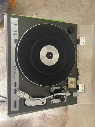 Tocadiscos Sanyo ST-50D