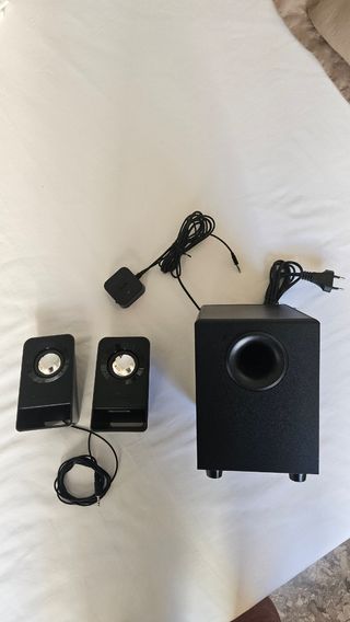 Altavoces Logitech Z213 Multimedia Negros