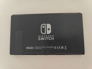 Nintendo Switch, sólo consola.