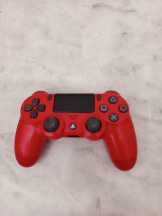 PS4 (PlayStation 4) con 2 mandos