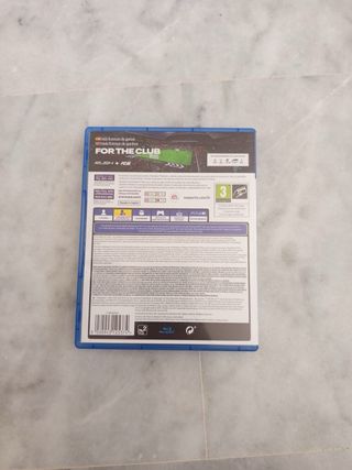 PS4 (PlayStation 4) con 2 mandos