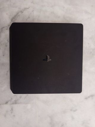 PS4 (PlayStation 4) con 2 mandos