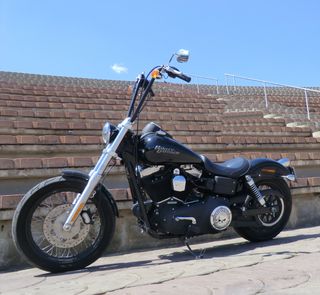 Harley Davidson Dyna Street Bob de 2010 y 19.000km