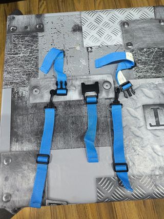 Trona bebé azul con arnés
