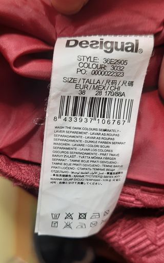 Abrigo DESIGUAL Granate Talla 38