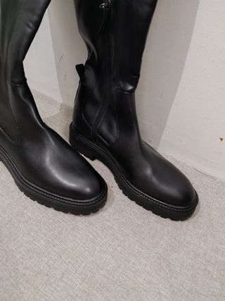 Botas altas Zara negras talla 41