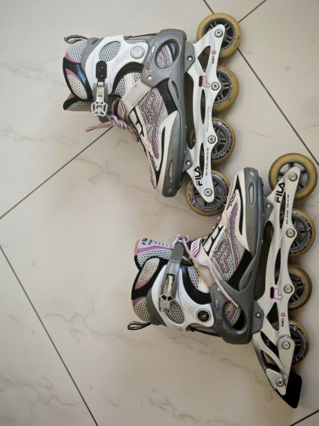 Pattini in linea donna Fila