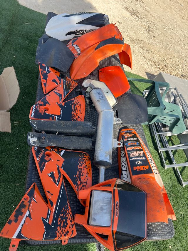 Kit Plásticos KTM 250 EXC y Escape