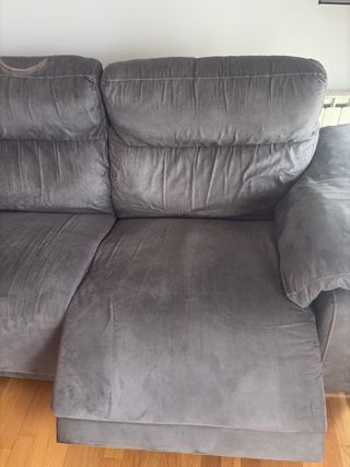 Sofá gris de 2 plazas que se puede separ entre ell