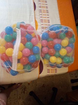 Bolas infantiles de colores