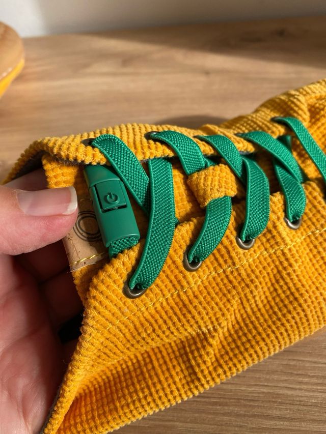 Bonitos zapatos barefoot de la marca Mukishoes,38