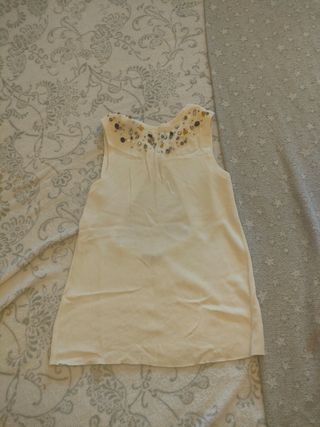 Camiseta blanca con rayas