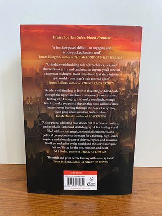 The Silverblood Promise BROKEN BINDING Firmado