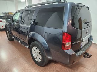 Nissan Pathfinder 2005