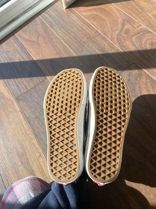 Zapatillas Vans Old Skool Grises y Negras