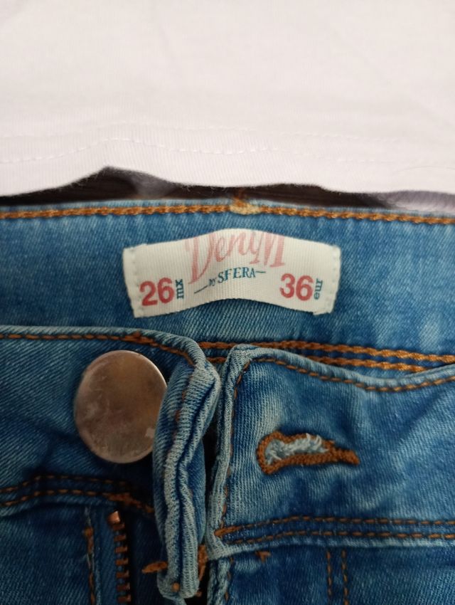 Conjunto camiseta y pantalón vaquero