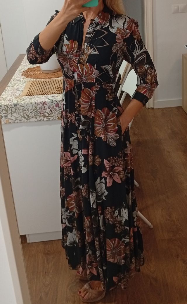 Vestido negro camisero con flores Zara XS