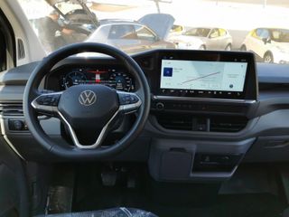 Volkswagen Caravelle 2025