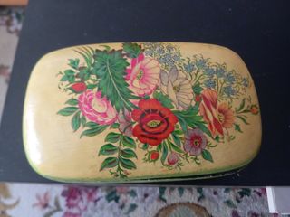 Joyero de madera pintado