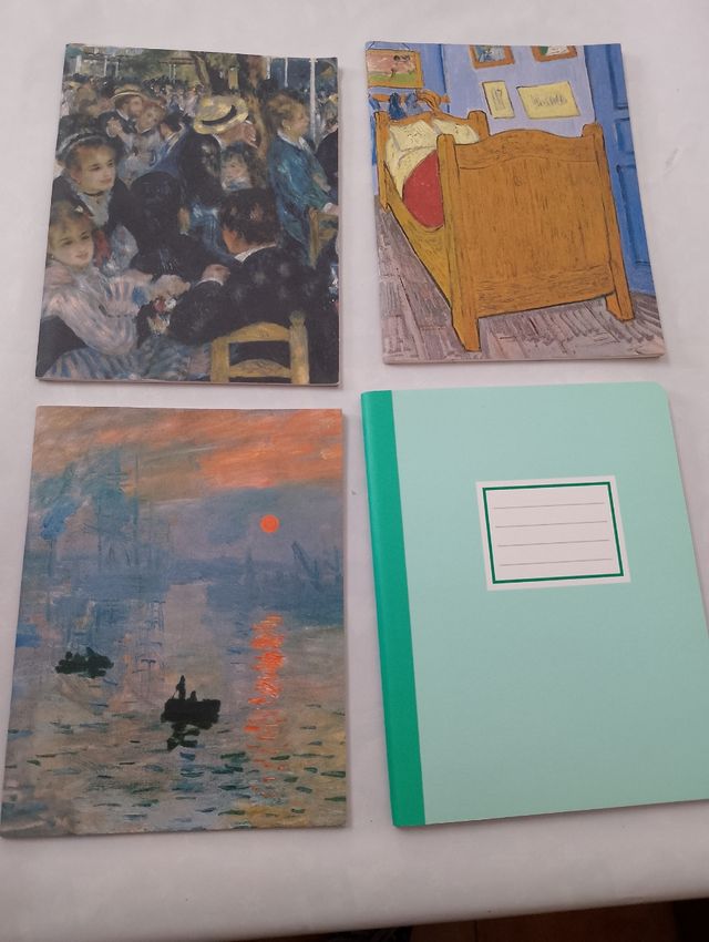 8 Cuadernos Escolares con Portadas Artísticas
