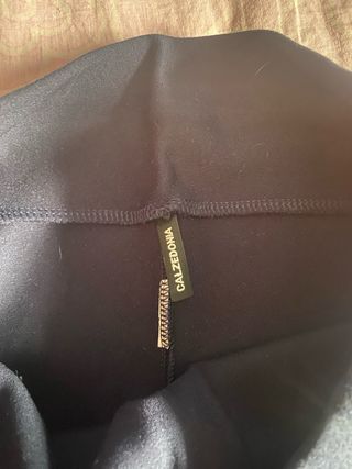 Leggings Azules Calzedonia con Botones Dorados