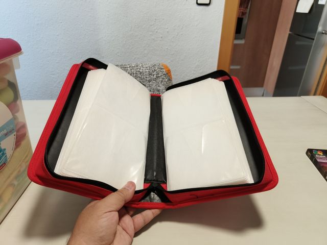 3 archivadores para 100 CDs cada uno