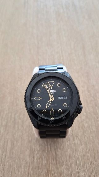Reloj Seiko 5 Sports Bruce Lee Edición Limitada.