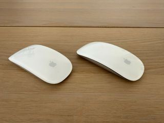 Apple Magic Mouse 