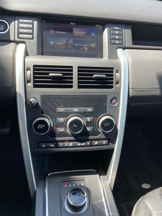 Land Rover Discovery 2019