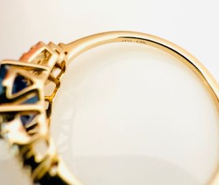 Anillo 14k Zafiro y Diamantes + IGI Certificado 