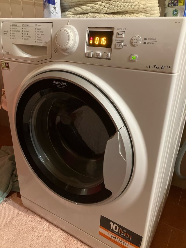 Lavatrice Hotpoint Ariston 7kg