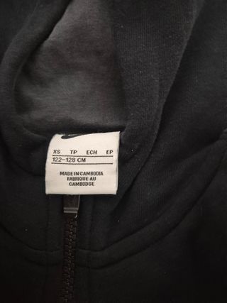 Conjunto chándal Nike negro talla de 7 a 8 años