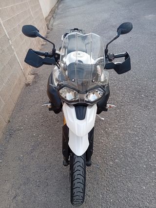 Triumph Tiger 900