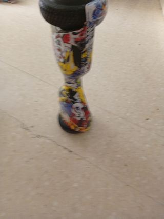 Hoverboard con diseño graffiti