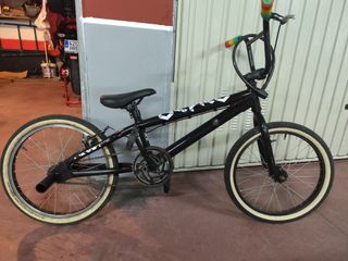 Bicicleta BMX B-Pro Negra